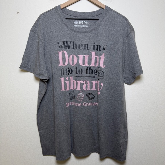 NEW Torrid x Harry Potter Women Shirt Hermione Granger Library Short Sleeve - Picture 1 of 7